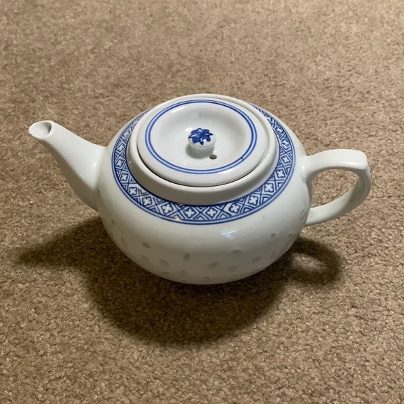 Vintage Other - Vintage Teapot